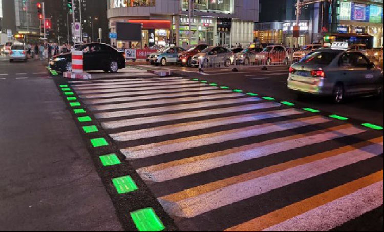 山東濟南夜景照明工程,樓體樓宇亮化工程,LED發(fā)光標(biāo)識工程,夜景景觀照明工程,夜景泛光照明,LED照明,LED發(fā)光字工程,亮化工程,LED外露發(fā)光字 山東濟南夜景照明工程,樓體樓宇亮化工程,LED發(fā)光標(biāo)識工程,夜景景觀照明工程,夜景泛光照明,LED照明,LED發(fā)光字工程,亮化工程,LED外露發(fā)光字